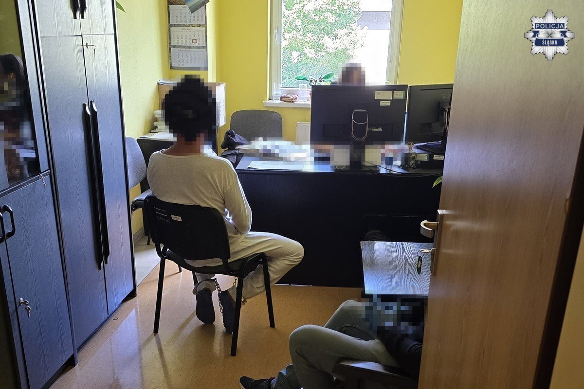 Dąbrowa Górnicza. Zatrzymanie 41-latka podejrzanego o zabójstwo 87-latki. 22 sierpnia 2025.
