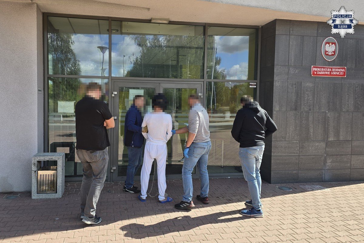 Dąbrowa Górnicza. Zatrzymanie 41-latka podejrzanego o zabójstwo 87-latki. 22 sierpnia 2025.