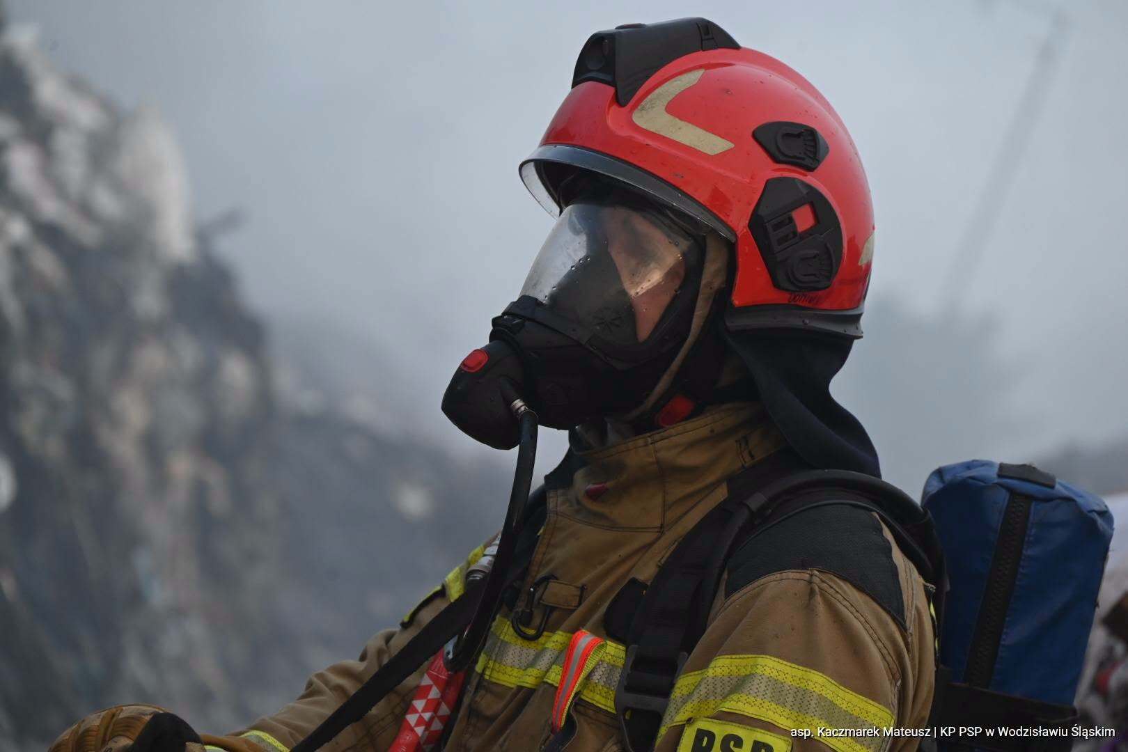 Dogaszanie przelewanie skladowiska Chorzow 6