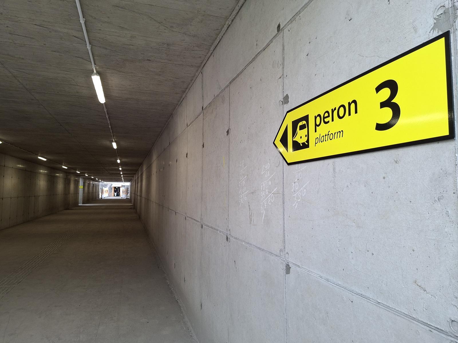 Dworze Ligota Katowice pociag 1