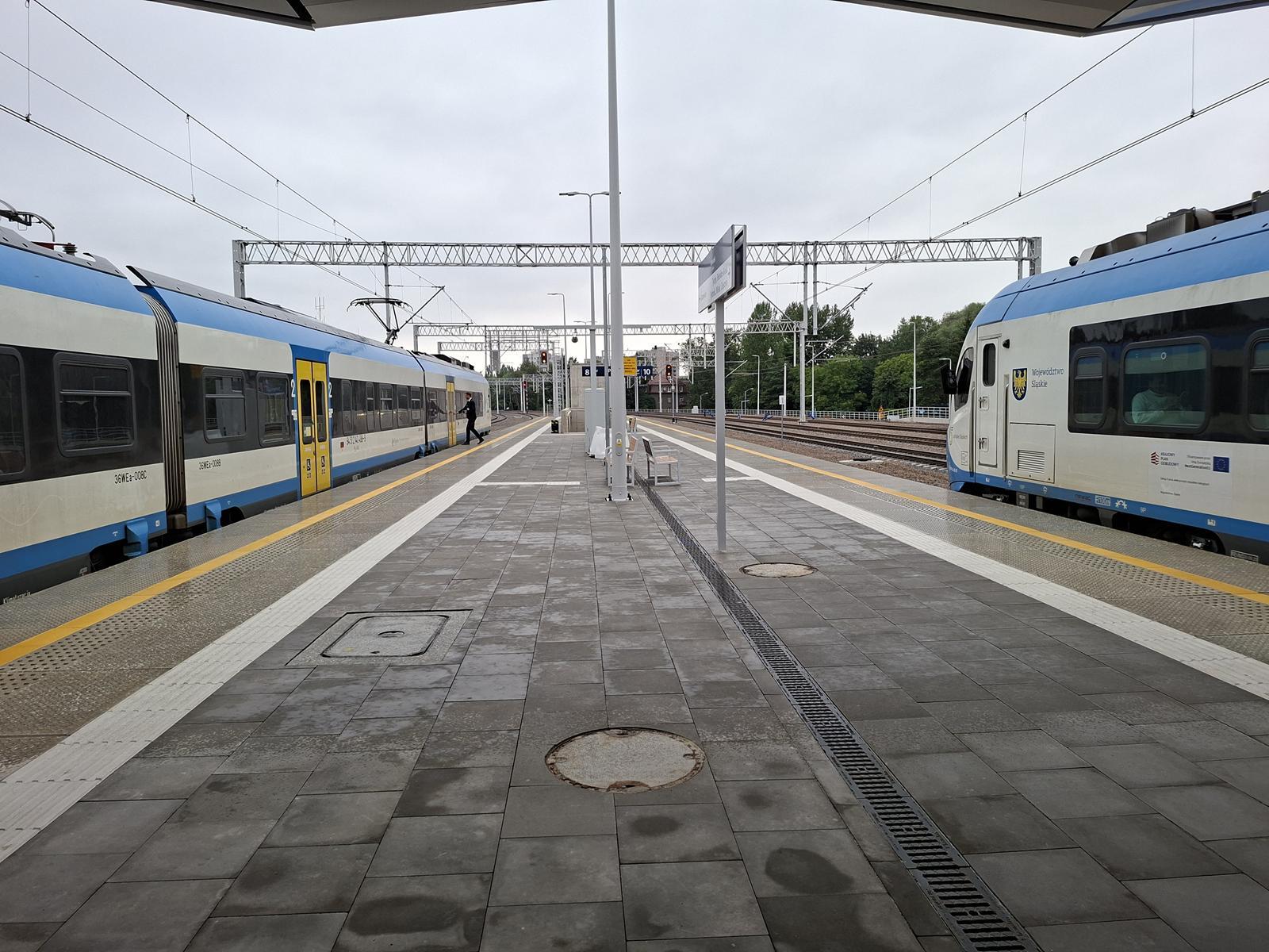 Dworze Ligota Katowice pociag 7
