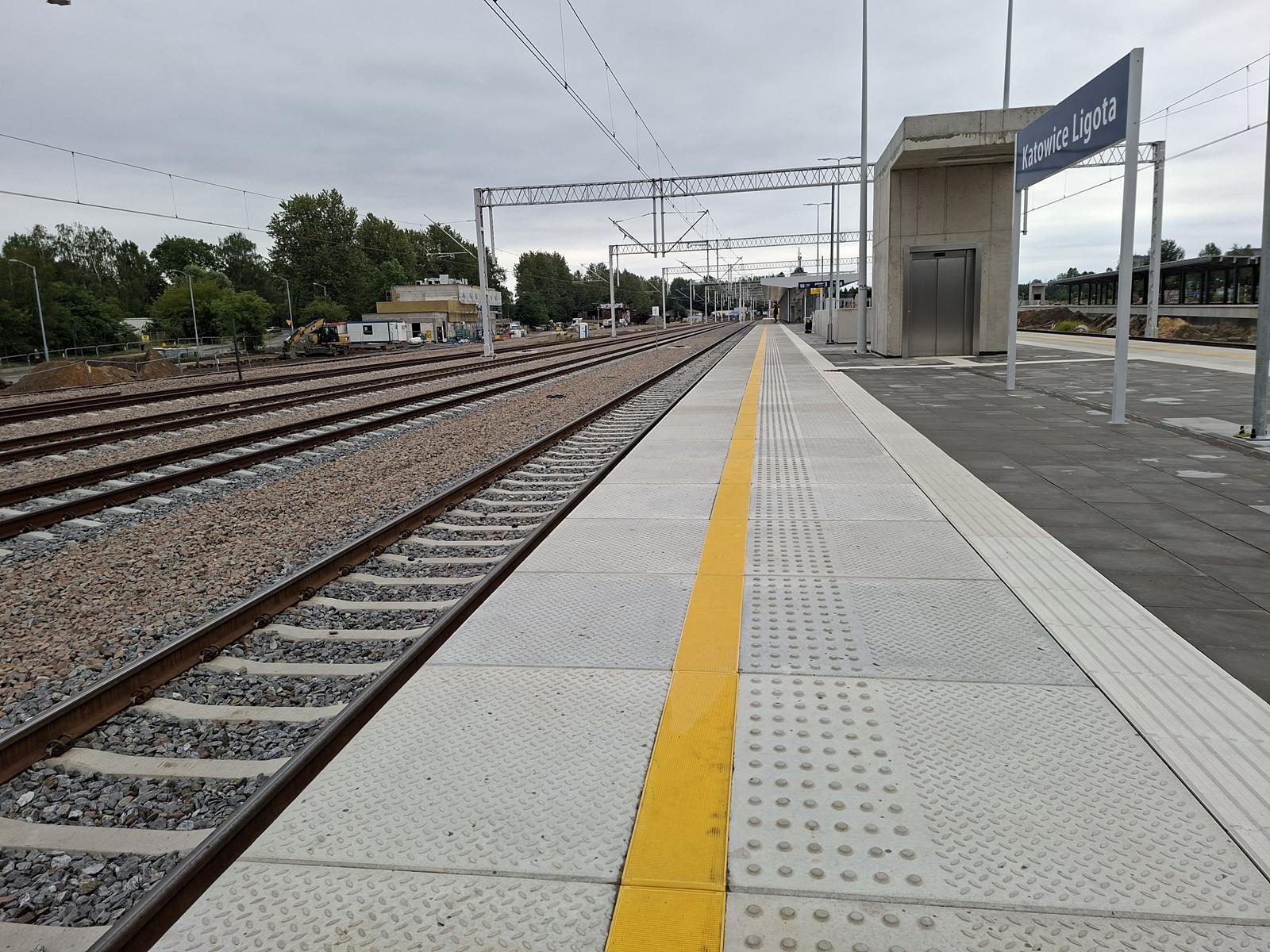Dworzec PKP Ligota Katowice 12