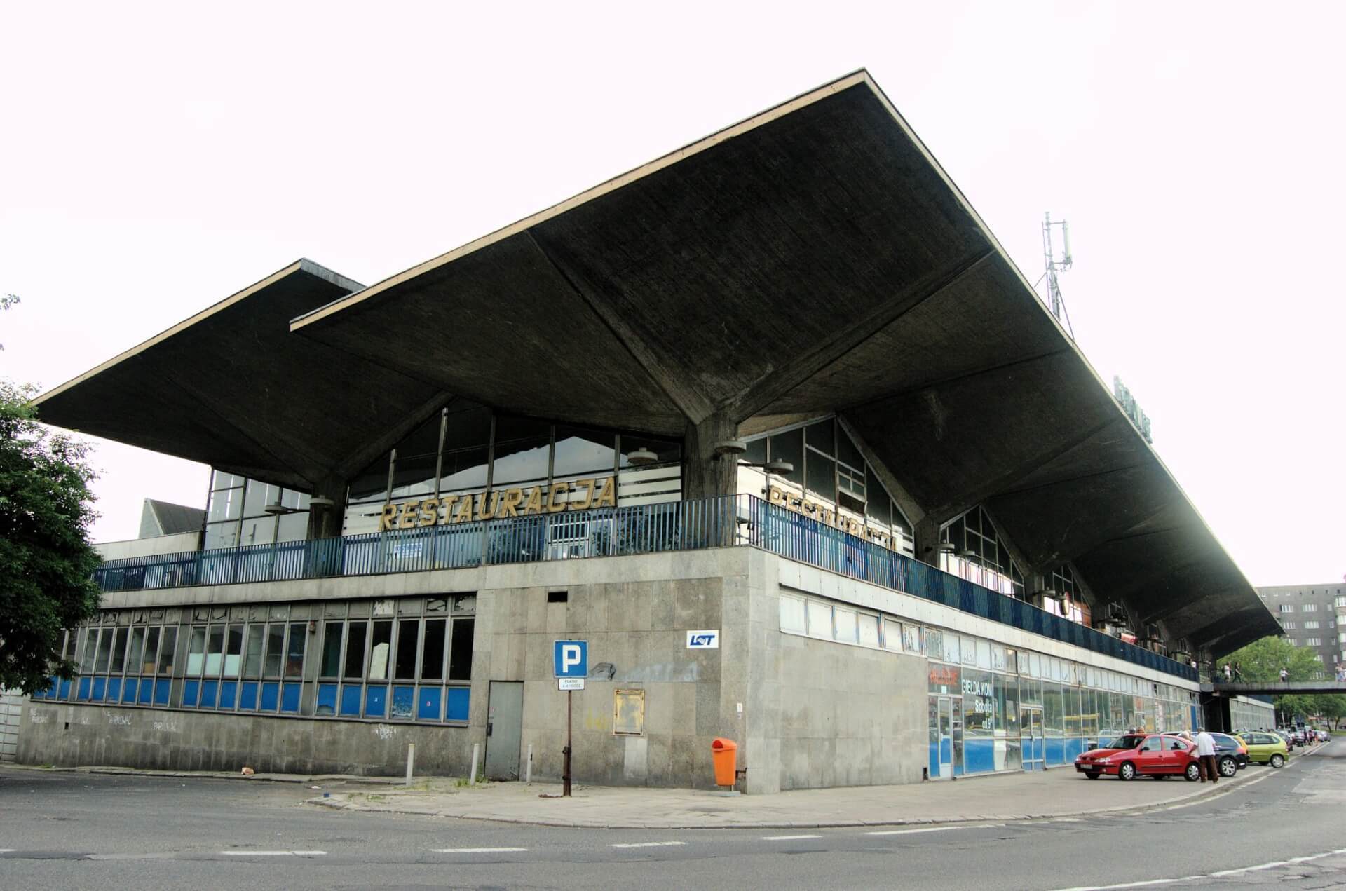 Dworzec kolejowy w Katowicach przed wyburzeniem 11