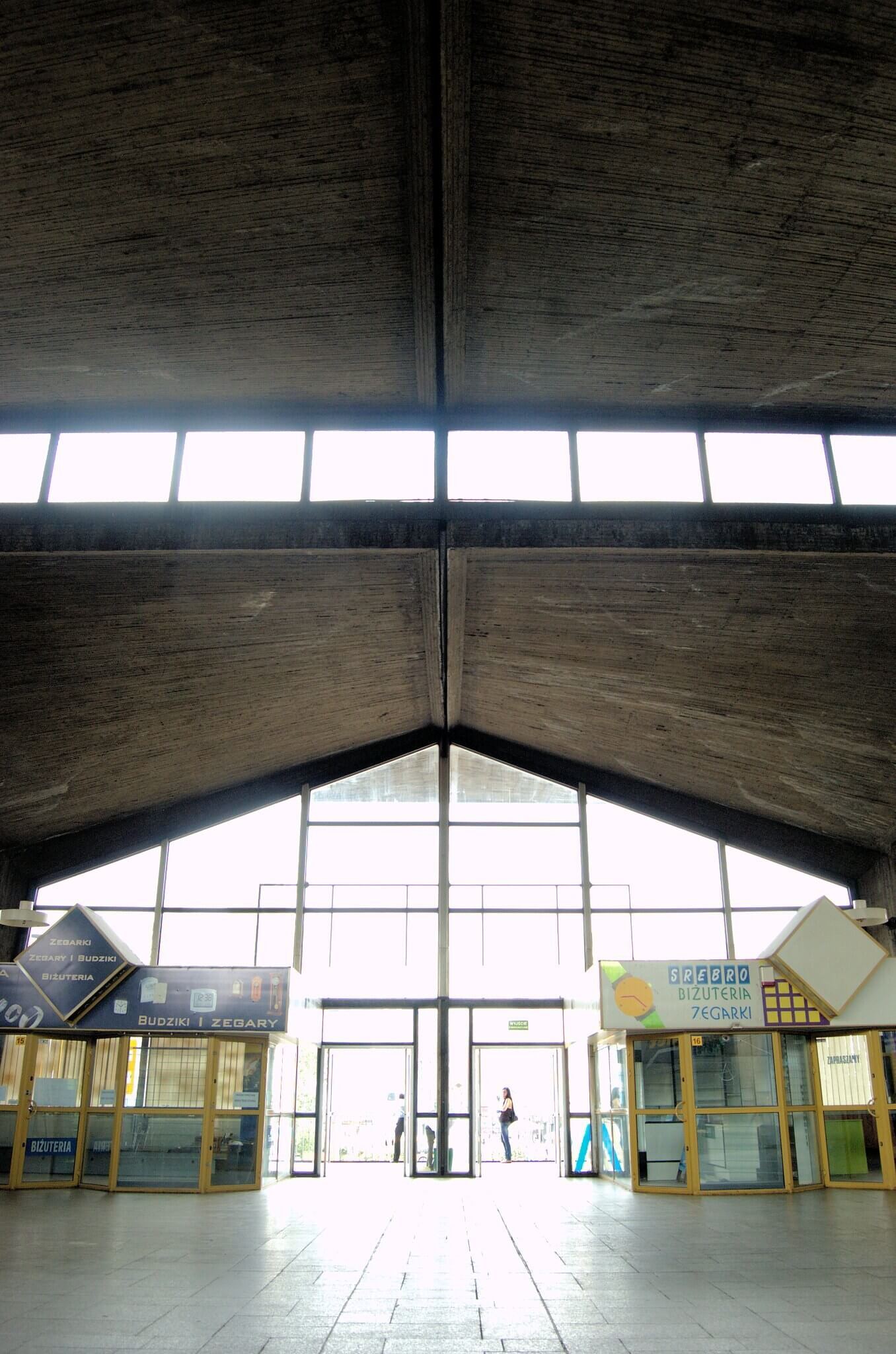 Dworzec kolejowy w Katowicach przed wyburzeniem 8