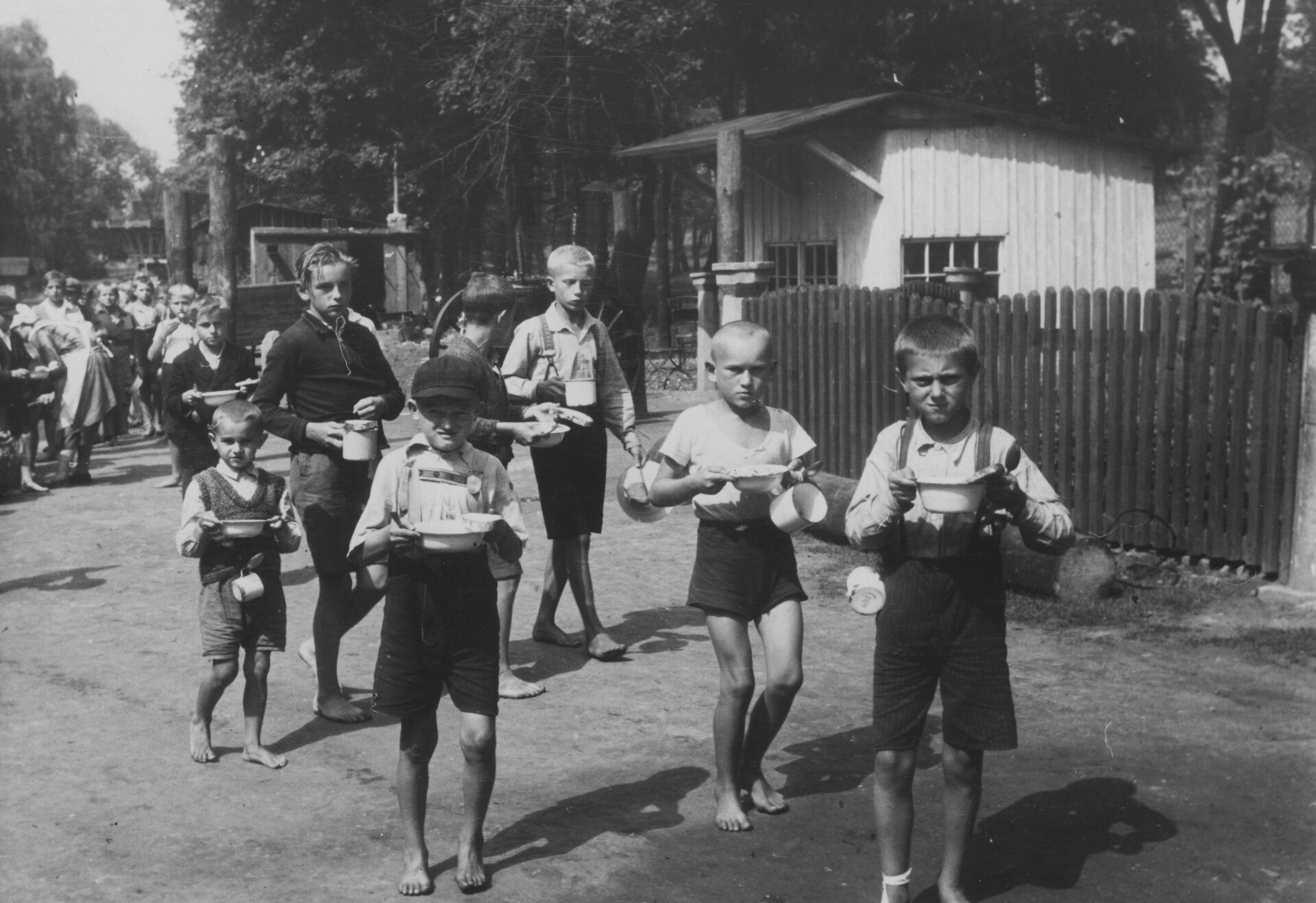 Półkolonie w Dolinie Szwajcarskiej w 1937 roku