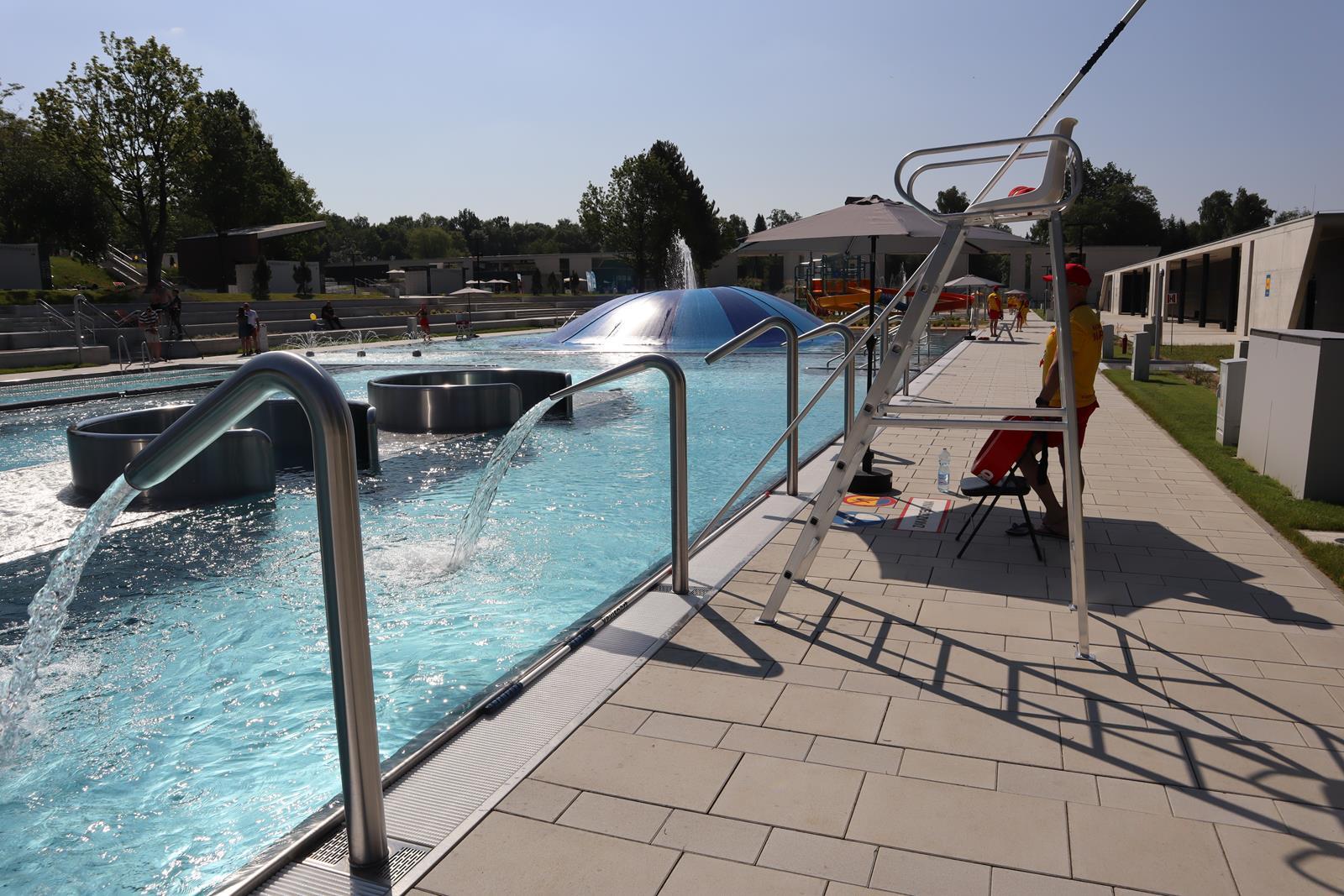 Fala Park Slaski Chorzow 18