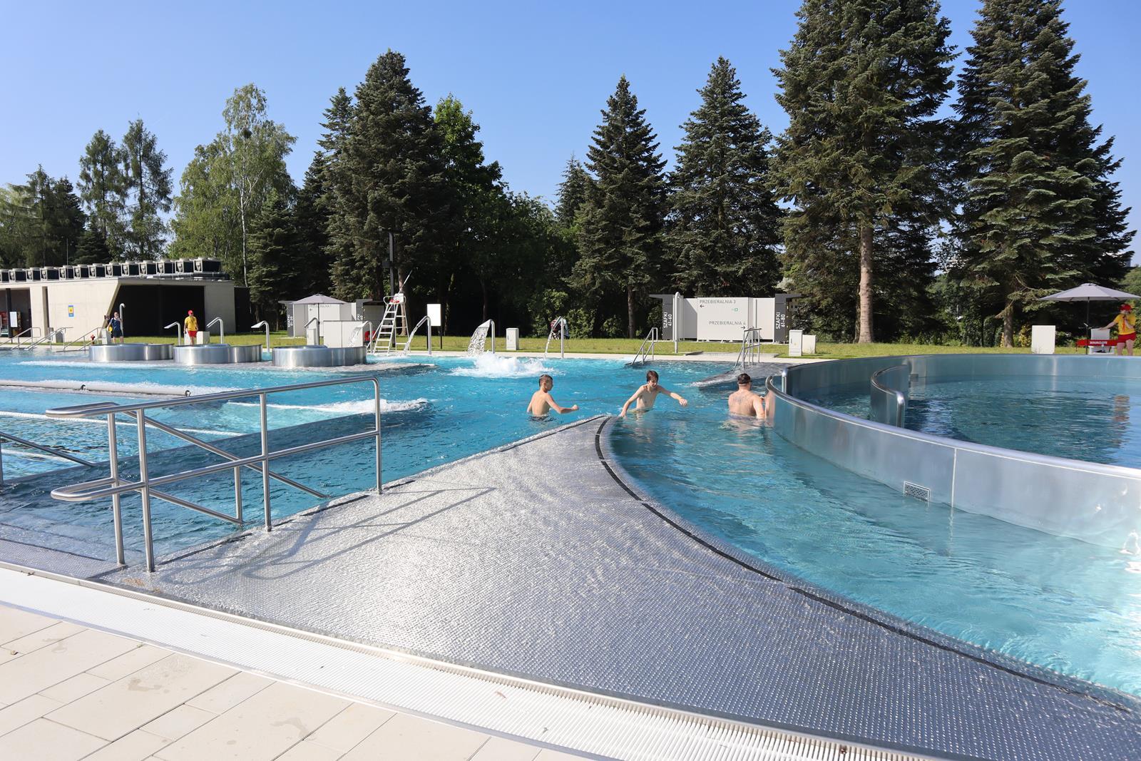 Fala Park Slaski Chorzow 24