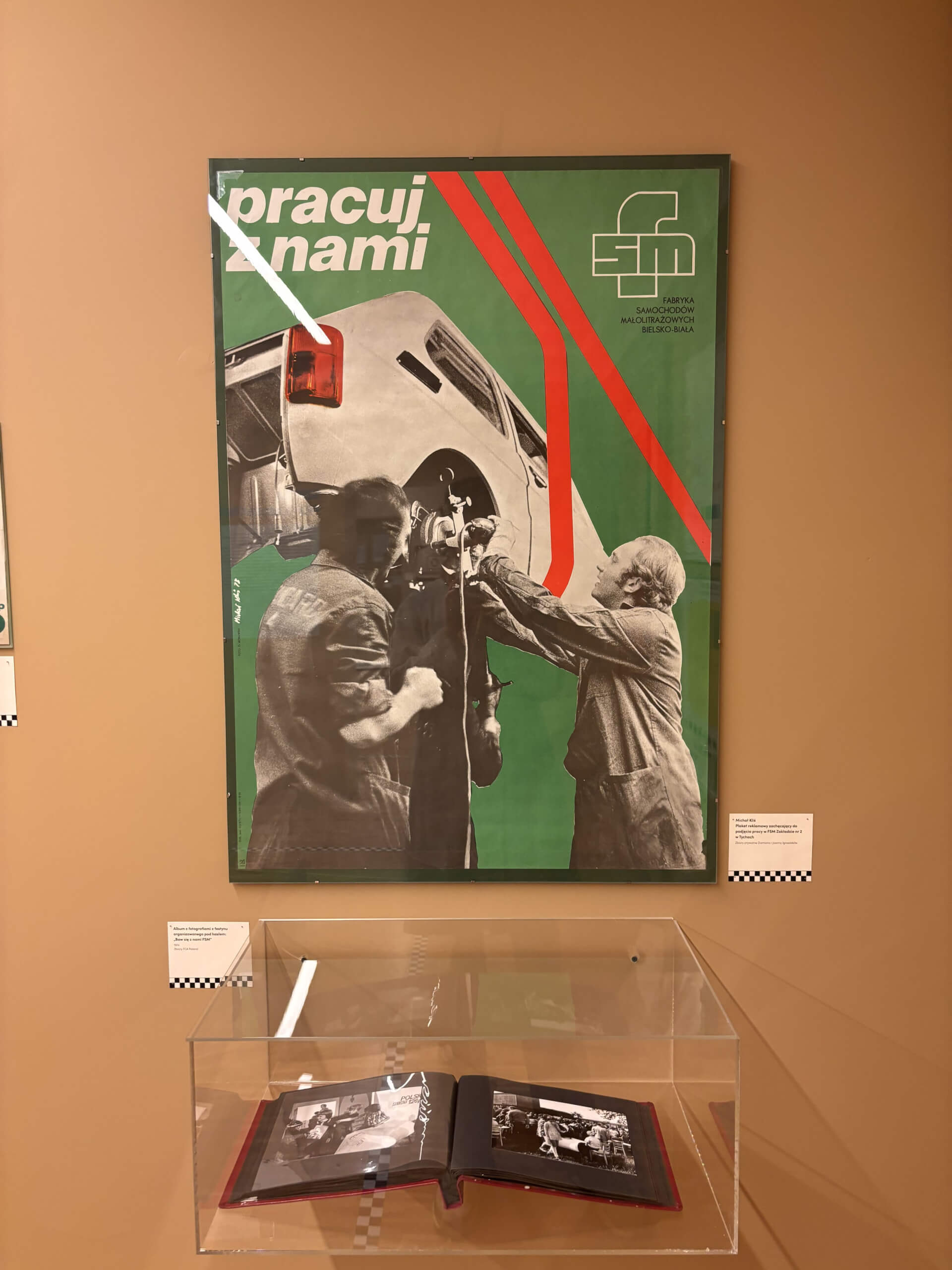 „Pracuj z nami, ucz się u nas, baw się z nami!”