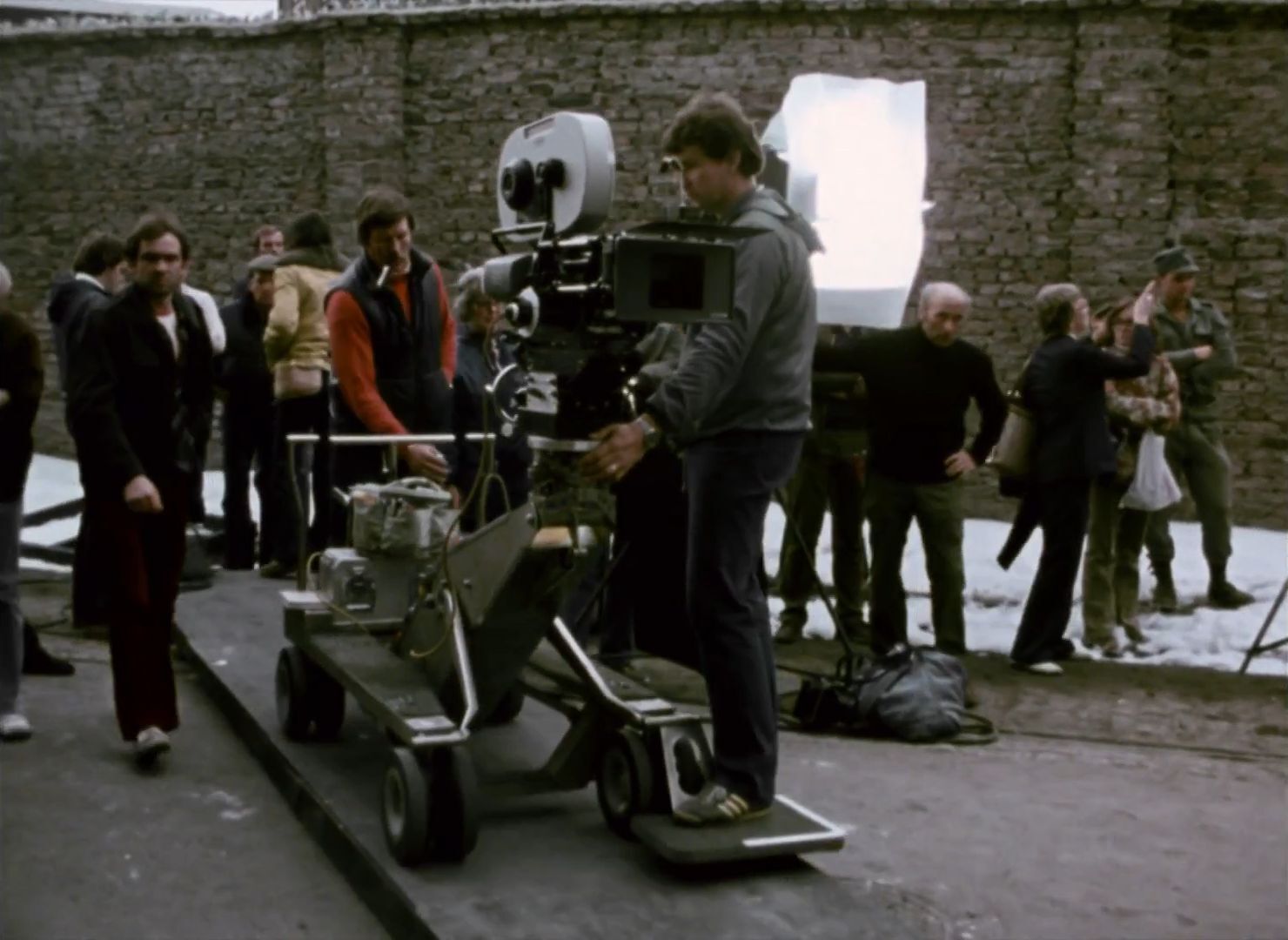 Kręcenie filmu „Mur” („The Wall”, 1982) na ulicach Sosnowca-Konstantynowa (ulica Wincentego Pstrowskiego, obecnie Stanisława Staszica). Rok 1980