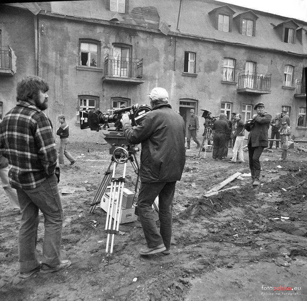 Film Mur The Wall 1982 Plan Sosnowiec Fot Dariusz Kindler via Palac Schoena Muzeum w Sosnowcu via 4elza at Fotopolska eu 1980 04