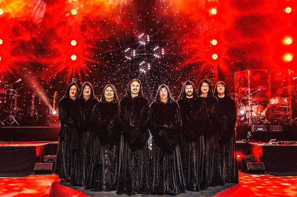 GREGORIAN 9