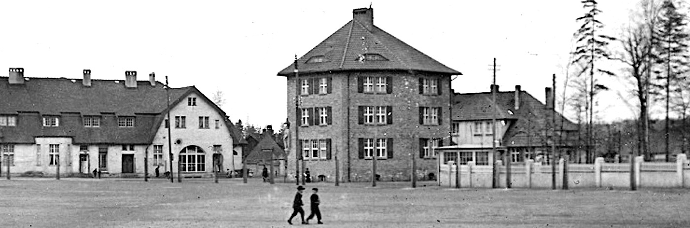 Lata 1905-1910. Urząd Dworski w Giszowcu. Fotopolska.eu