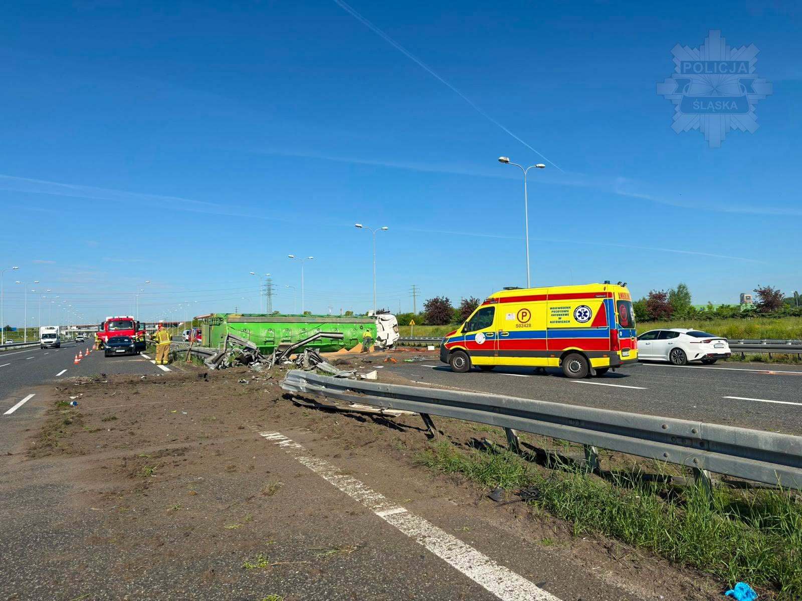 Gliwice-Sośnica. Zdarzenie na autostradzie A4. Przewrócona ciężarówka i zablokowana droga. 8 czerwca 2026