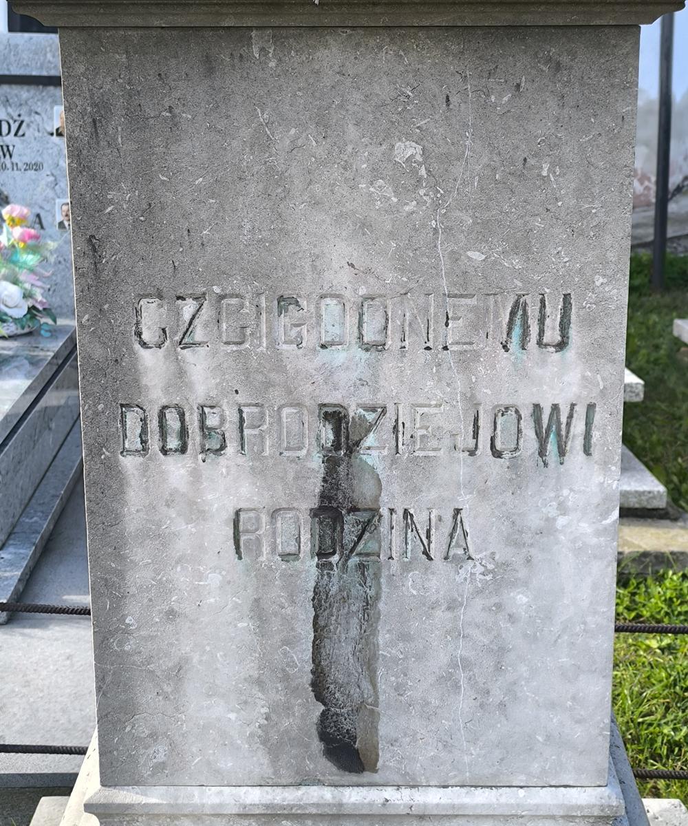 Grób ks. Siarkowskiego, cmentarz w Będzinie Grodźcu