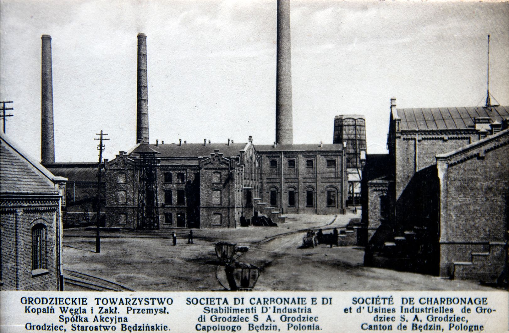 „Grodzieckie Towarzystwo Kopalń Węgla i Zakładów Przemysłowych” Spółka Akcyjna w Grodźcu. Plac kopalni. Po roku 1906.