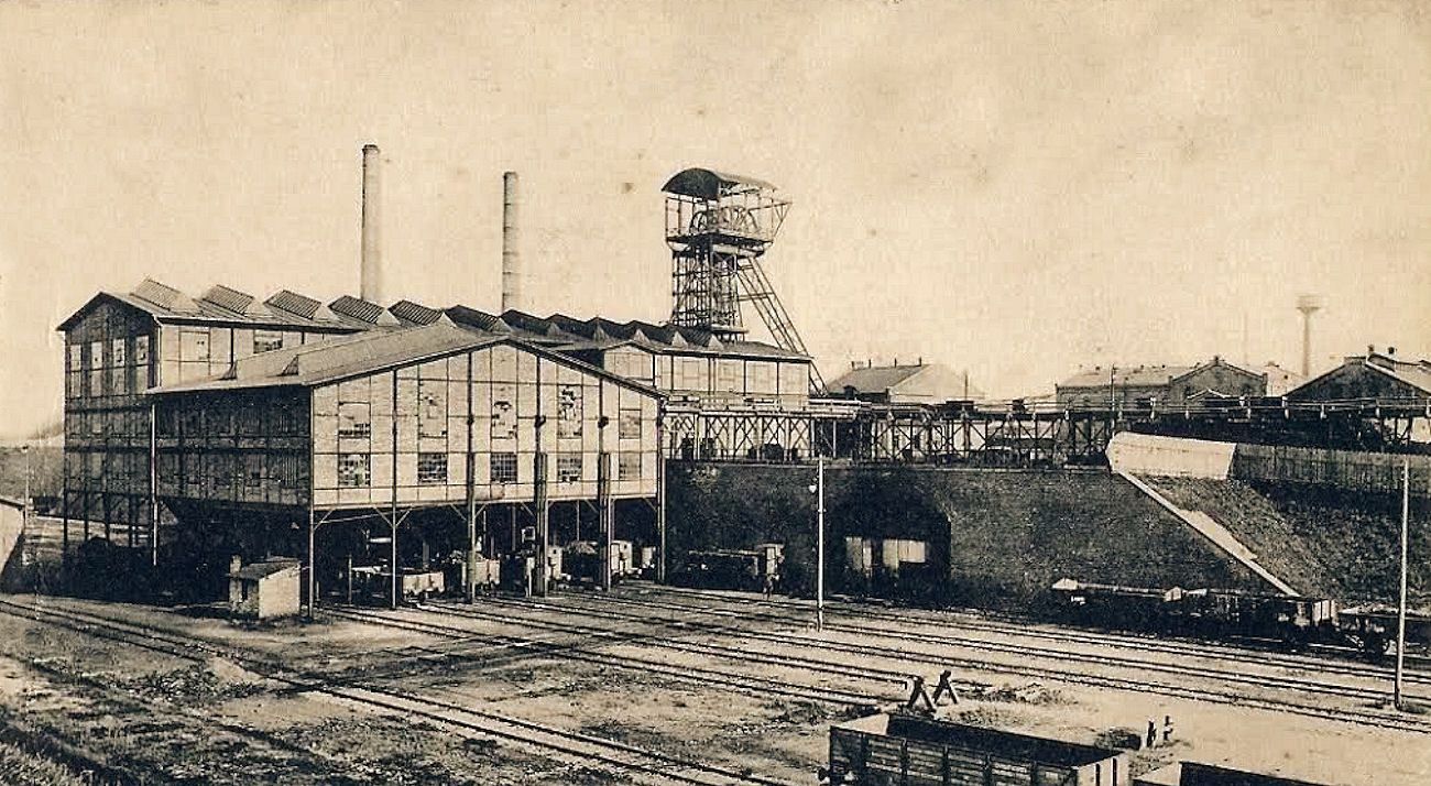 „Grodzieckie Towarzystwo Kopalń Węgla i Zakładów Przemysłowych” Spółka Akcyjna w Grodźcu. Sortownia. Lata 1910 –1930.