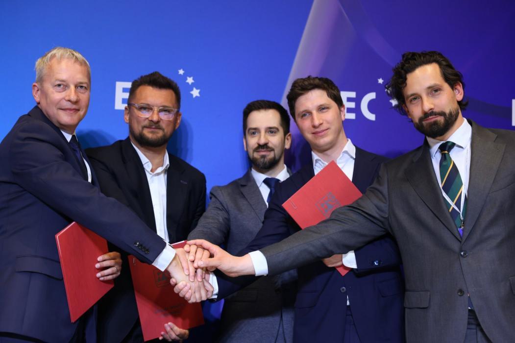 ICEYE podpisanie listu intencyjnego EEC 6