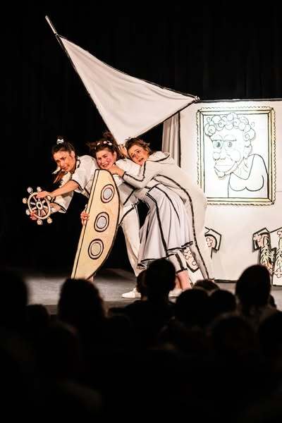 IM FARA FIKUM MAGIKUM Teatr Formalina Warszawa