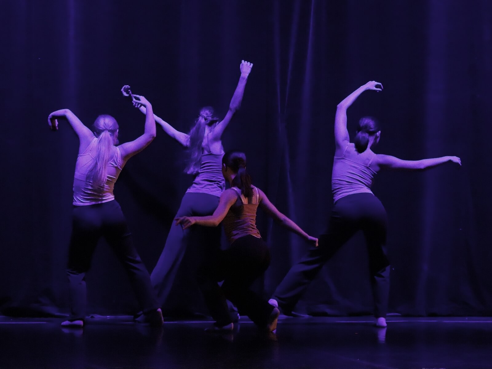 LATO W TEATRZE - Eksperyment uczuciowy