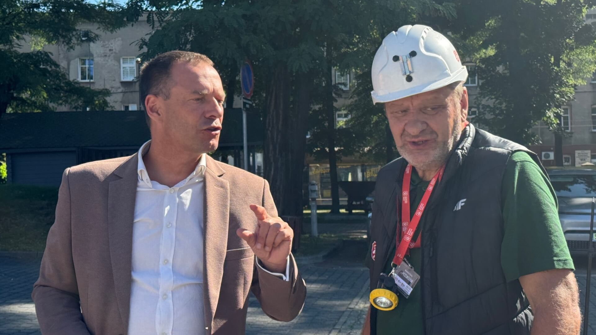 Wiceminister sportu i turystyki z zabrzańskim przewodnikiem