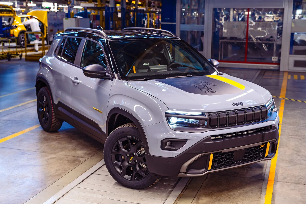 Jeep Avenger 4xe w Tychach