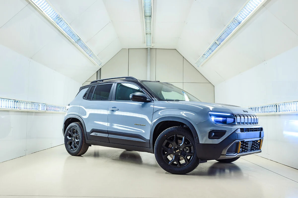Jeep Avenger 4xe w Tychach