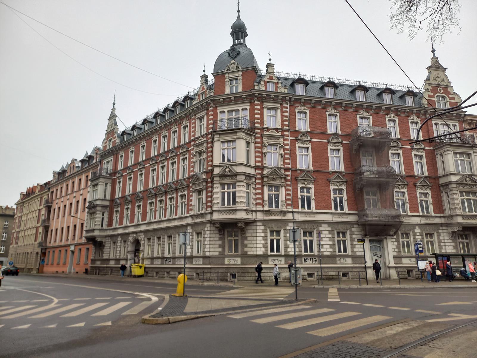 Kamienica Sokolska pl Wolnosci Katowice 5 Copy