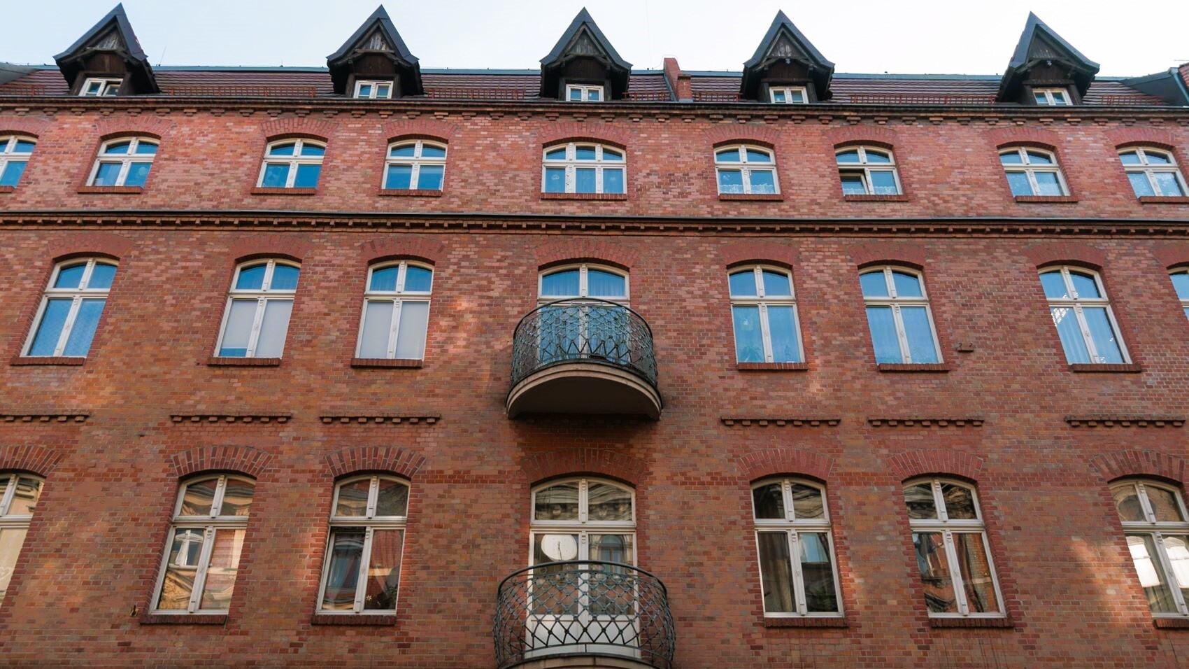 Kamienica Teatralna 9 Katowice 01