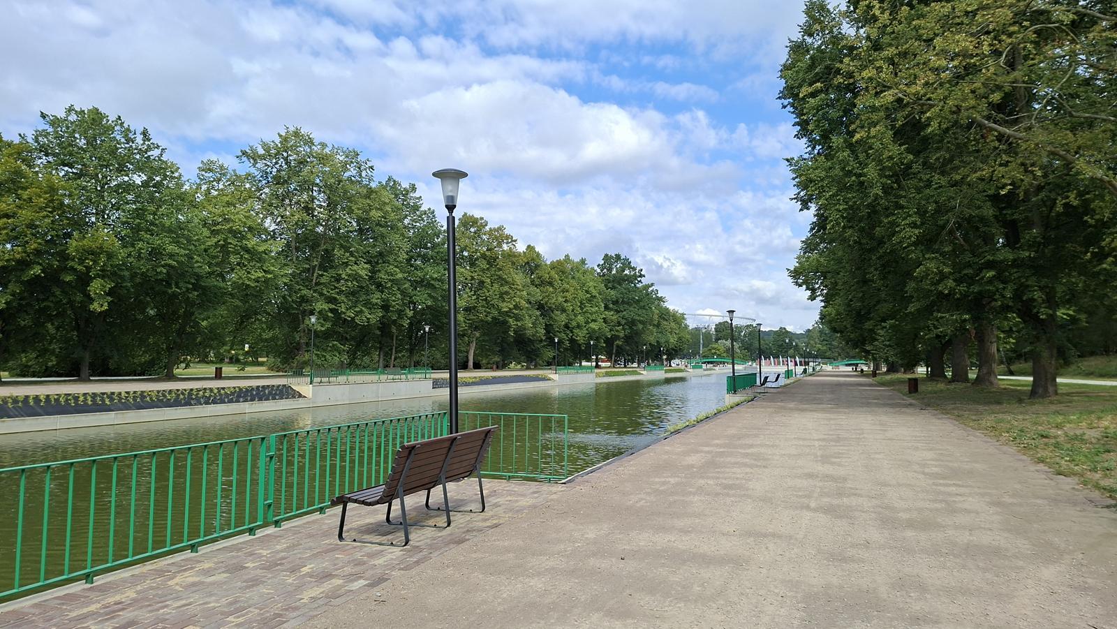 Kanał Regatowy w Parku Śląskim po modernizacji