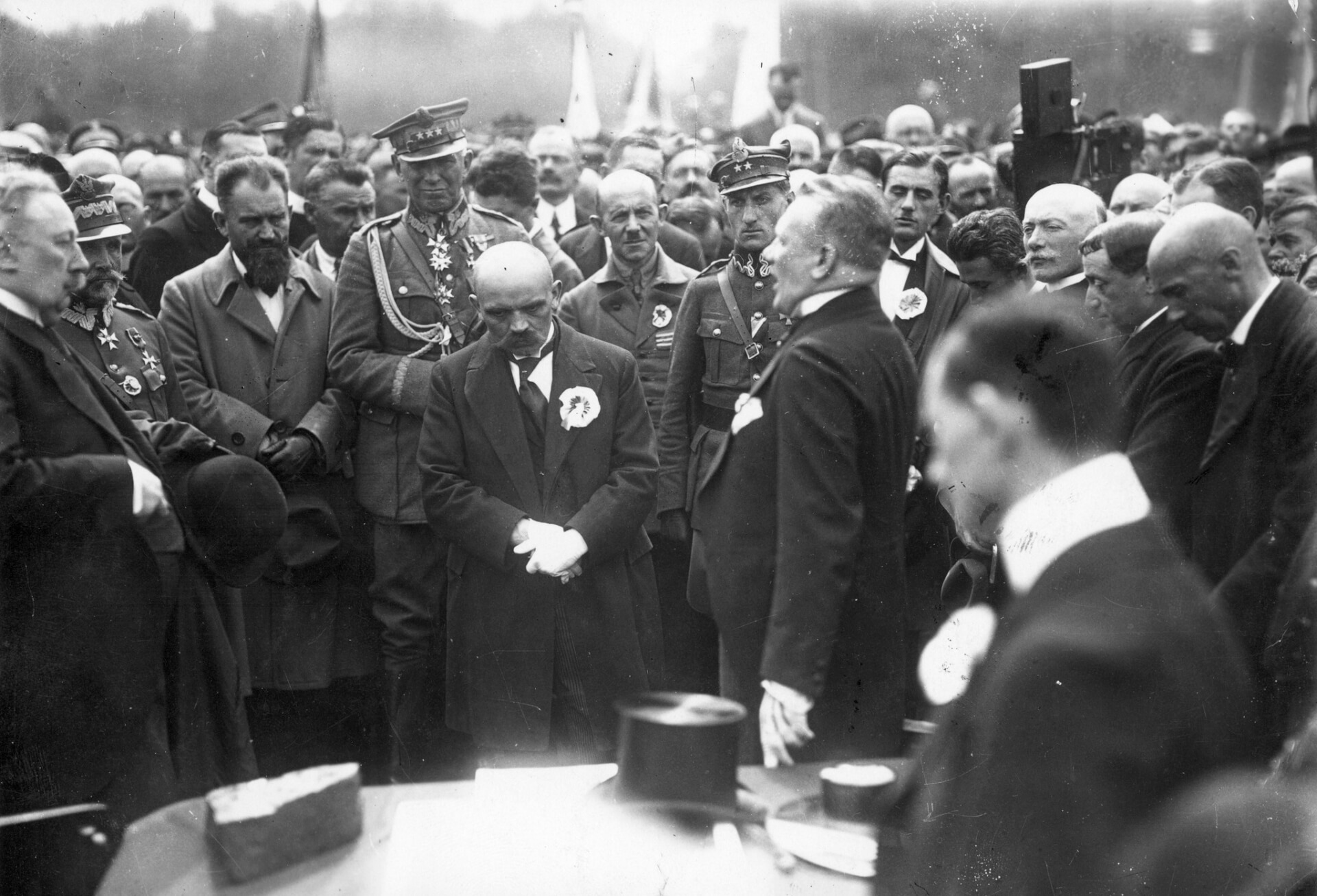 Katowice 20 czerwca 1922 roku. Do tego dnia prowadziła długa droga, a jej ważnym punktem była decyzja z 12 października 1921