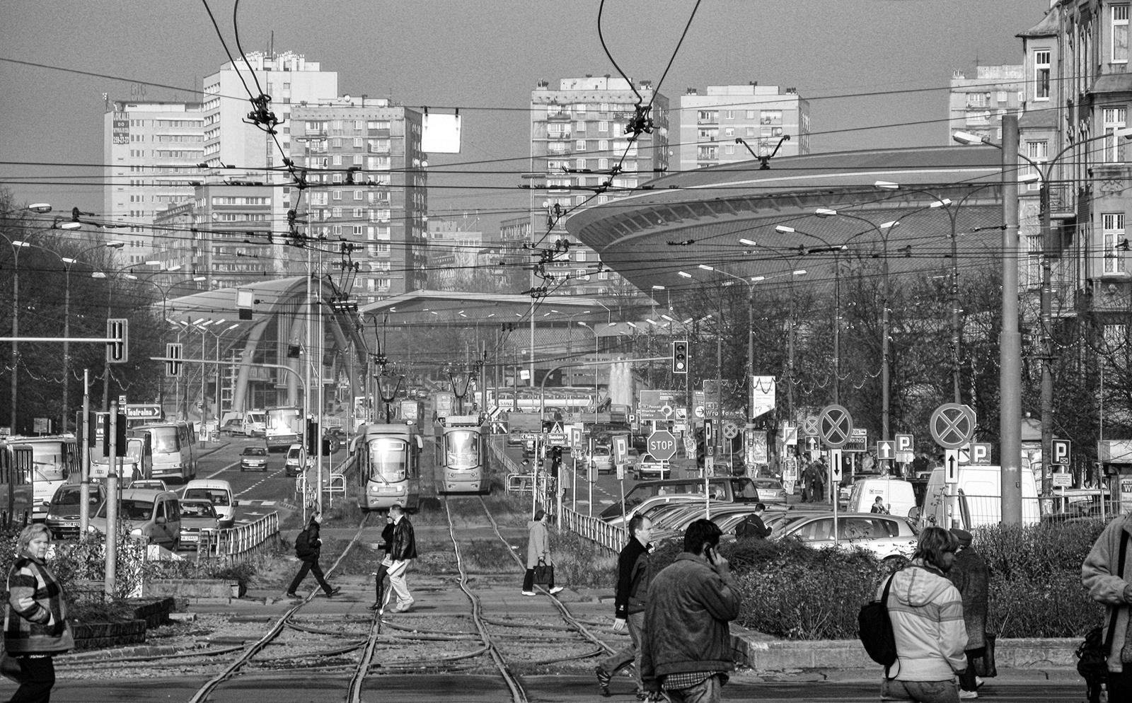 Katowice aleja Korfantego fot Jan Czypionka 9 Copy