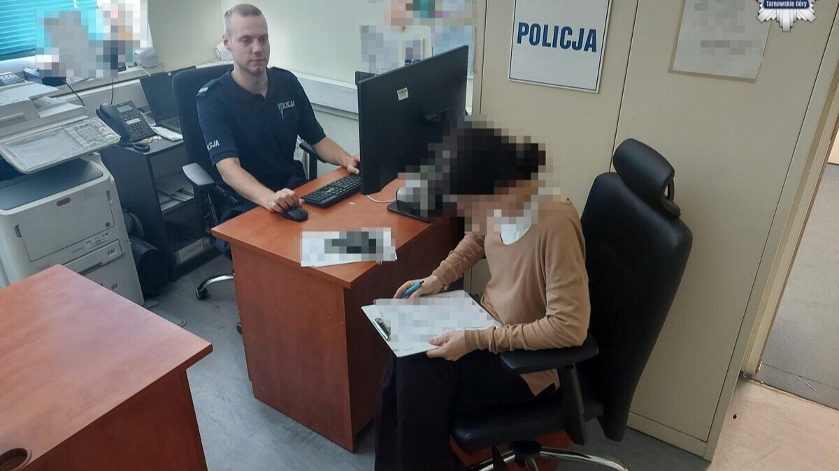 Mieszkanka Katowic pojechała autem na komisariat, by sprawdzić czy jest trzeźwa. Niespodzianka: nie była
