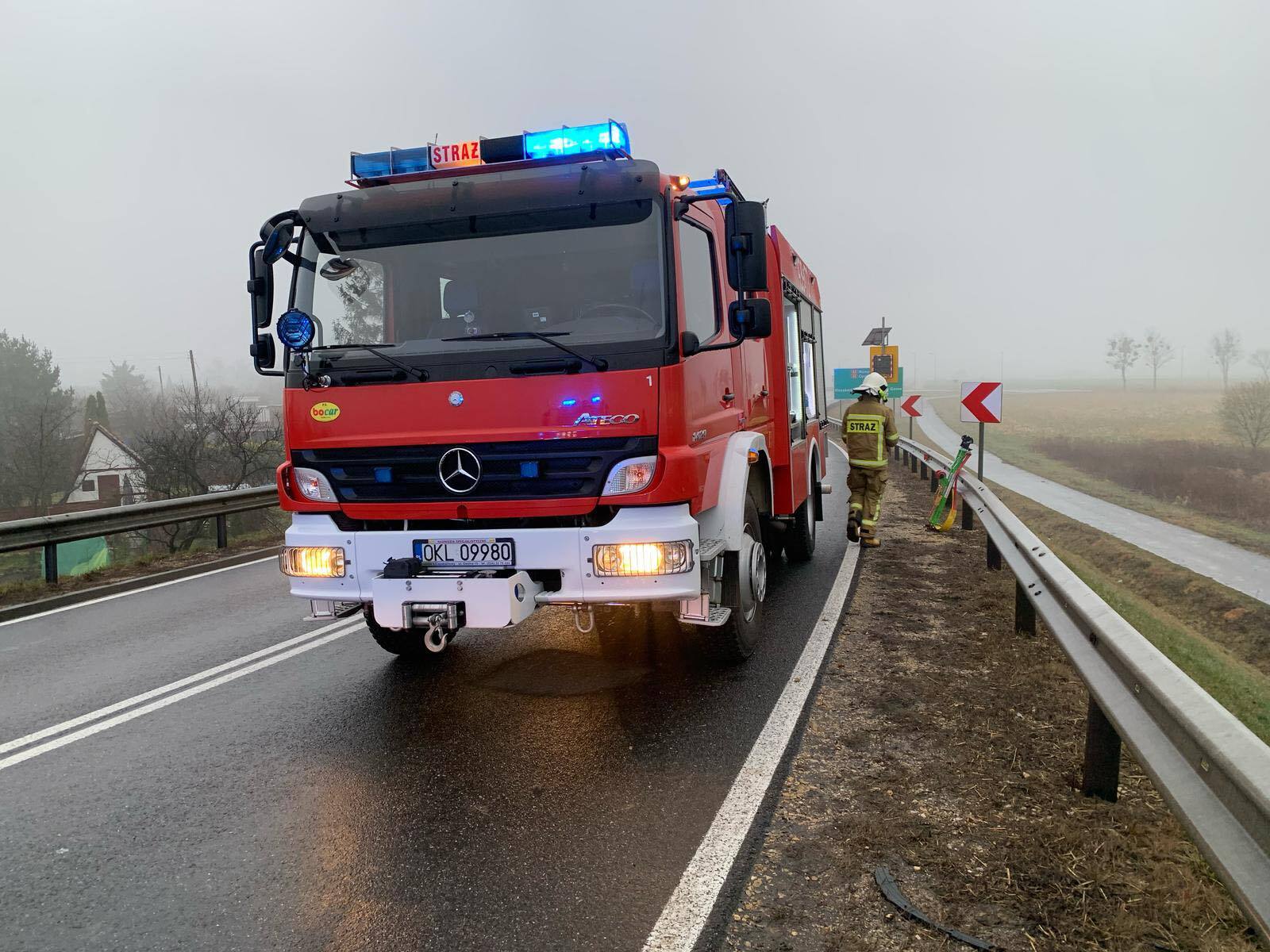 Kluczbork, DK45. Wypadek transportu kurczaków. 24 marca 2025.