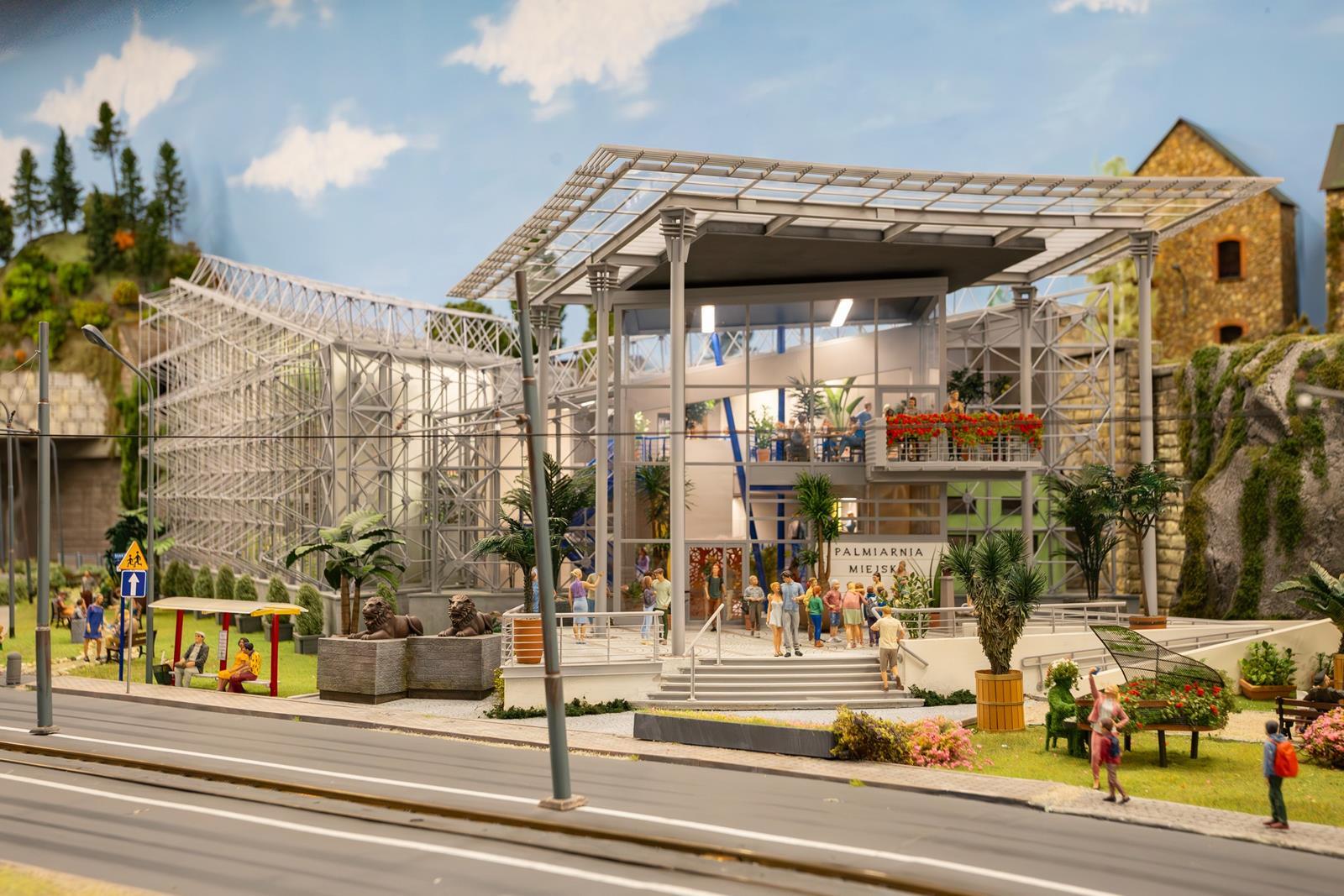 Kolejkowo Gliwice palmiarnia 1