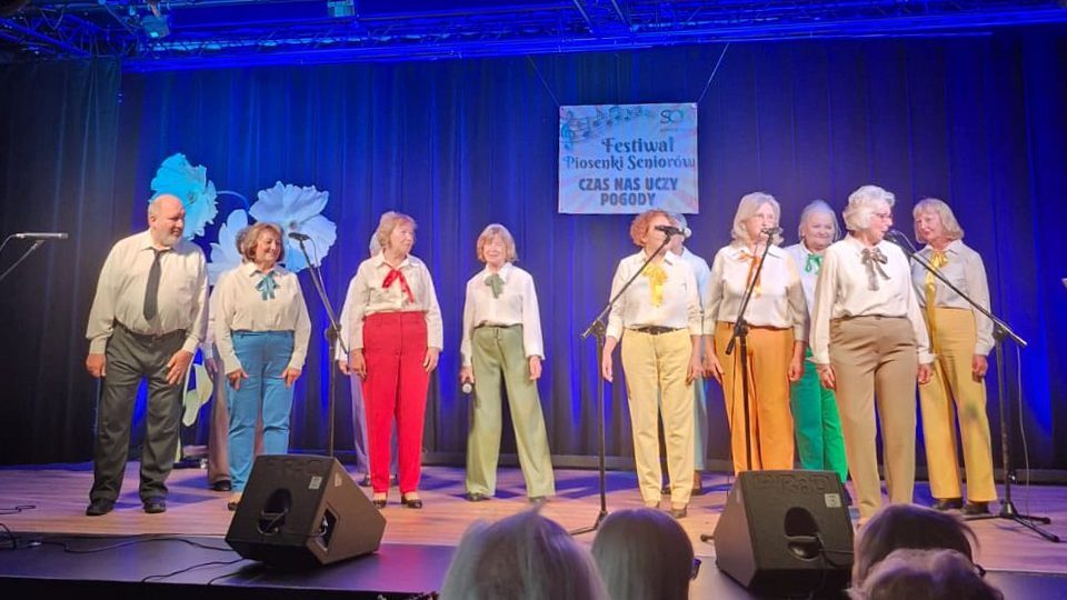 Komprachcice. Festiwal Piosenki Seniorów. Będzińskie Muzy. 12 listopada 2025