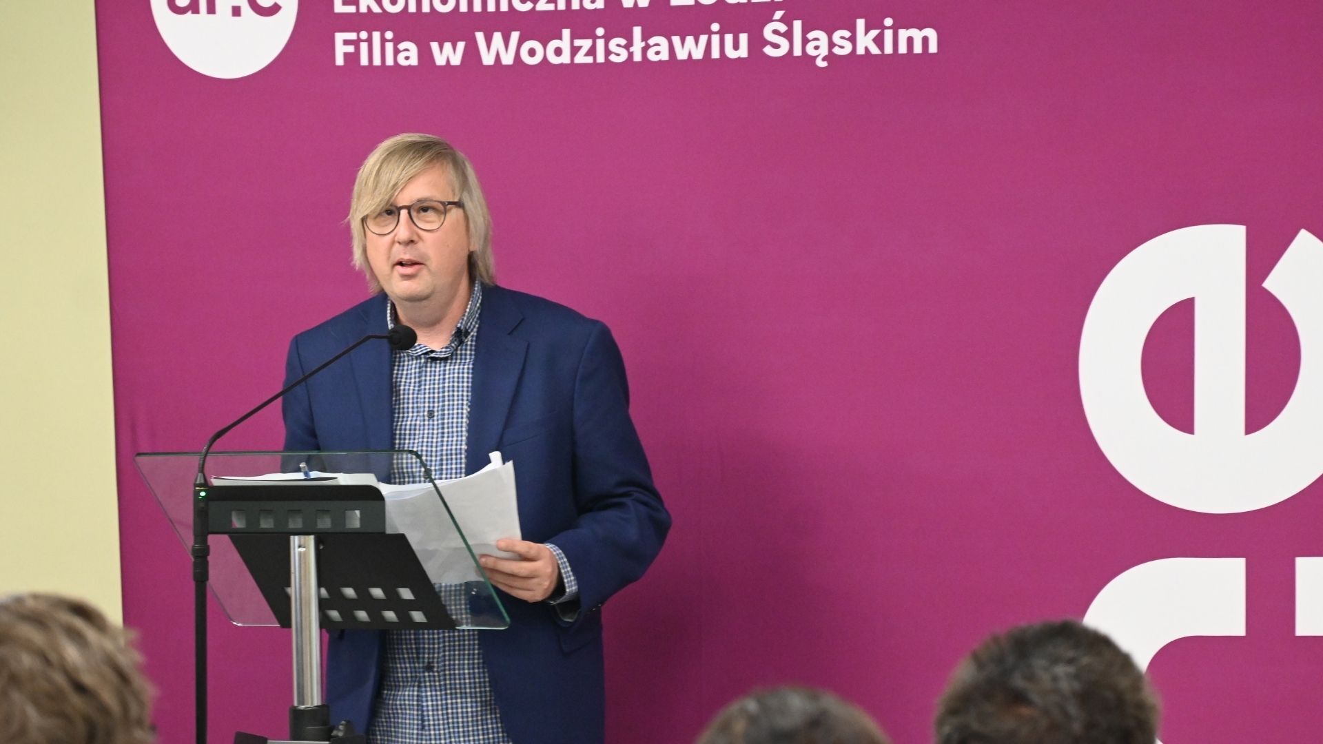 Konferencja 9