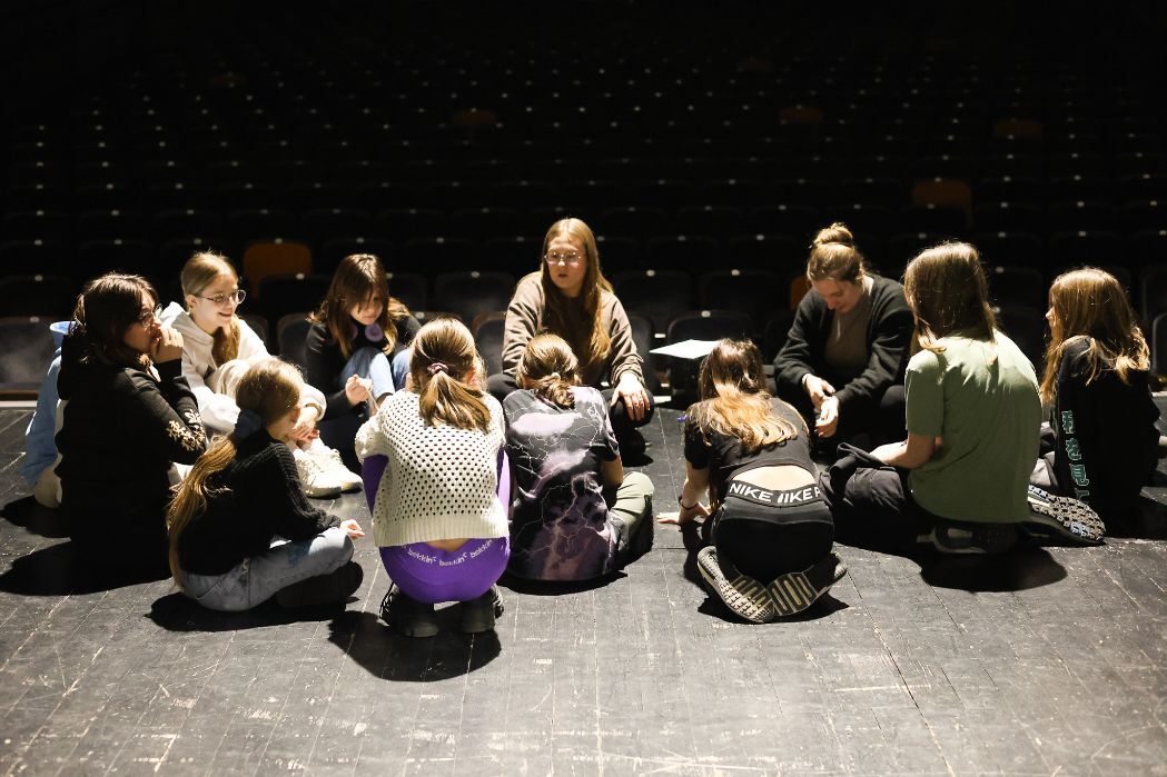 LATO W TEATRZE Eksperyment uczuciowy