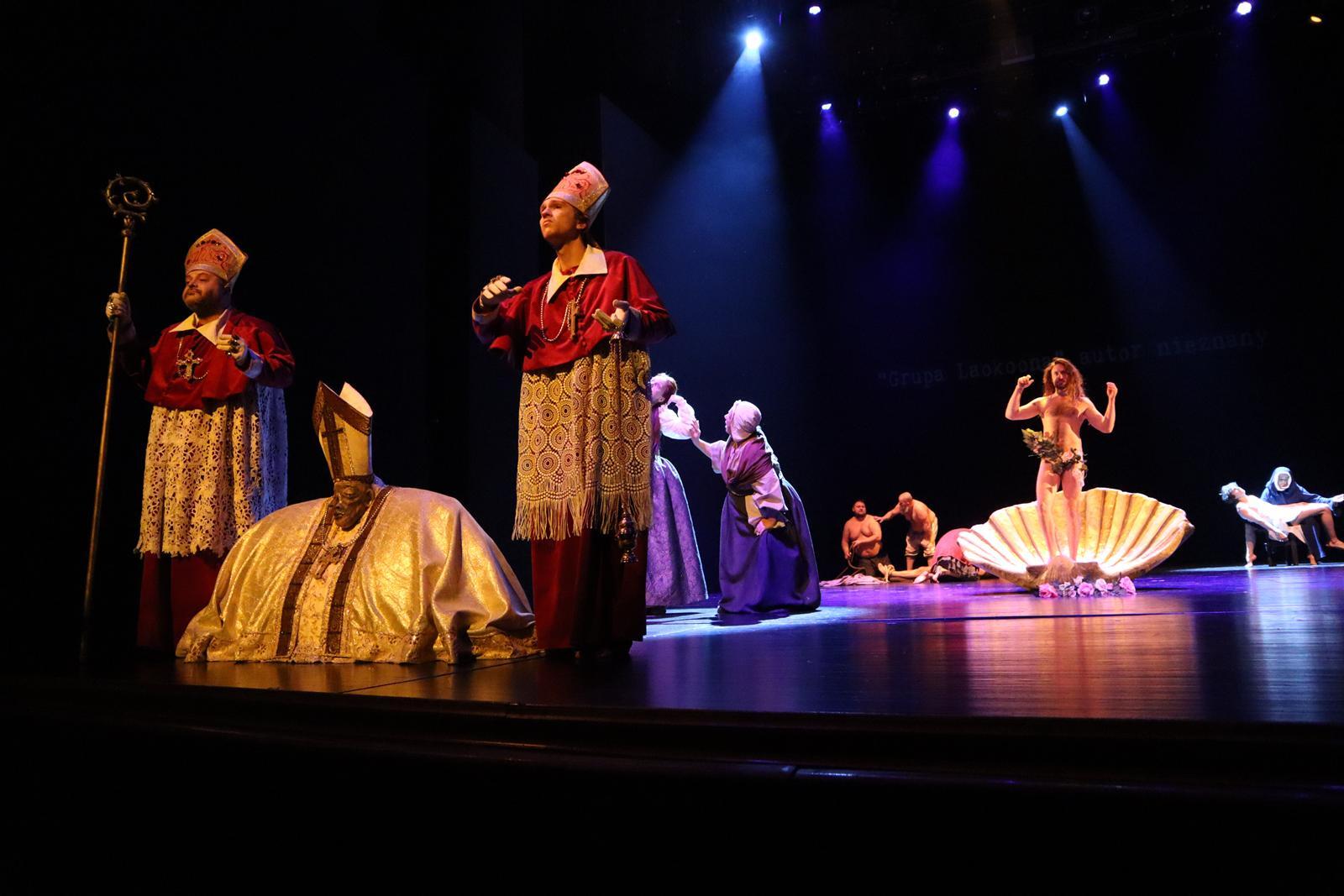 Między nogami Leny, Teatr Śląski, próba