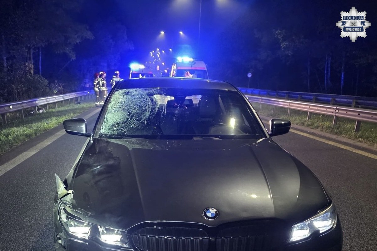 Myslowice-Ćmok-Morgi. Potrącenie rowerzysty przez samochód osobowy BMW na ulicy Obrzeżnej Zachodniej. 6 października 2026