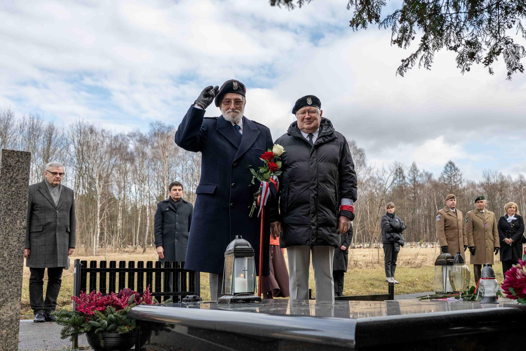 Narodowy Dzień Pamięci Żołnierzy AK na Cmentarzu Komunalnym w Katowicach 24