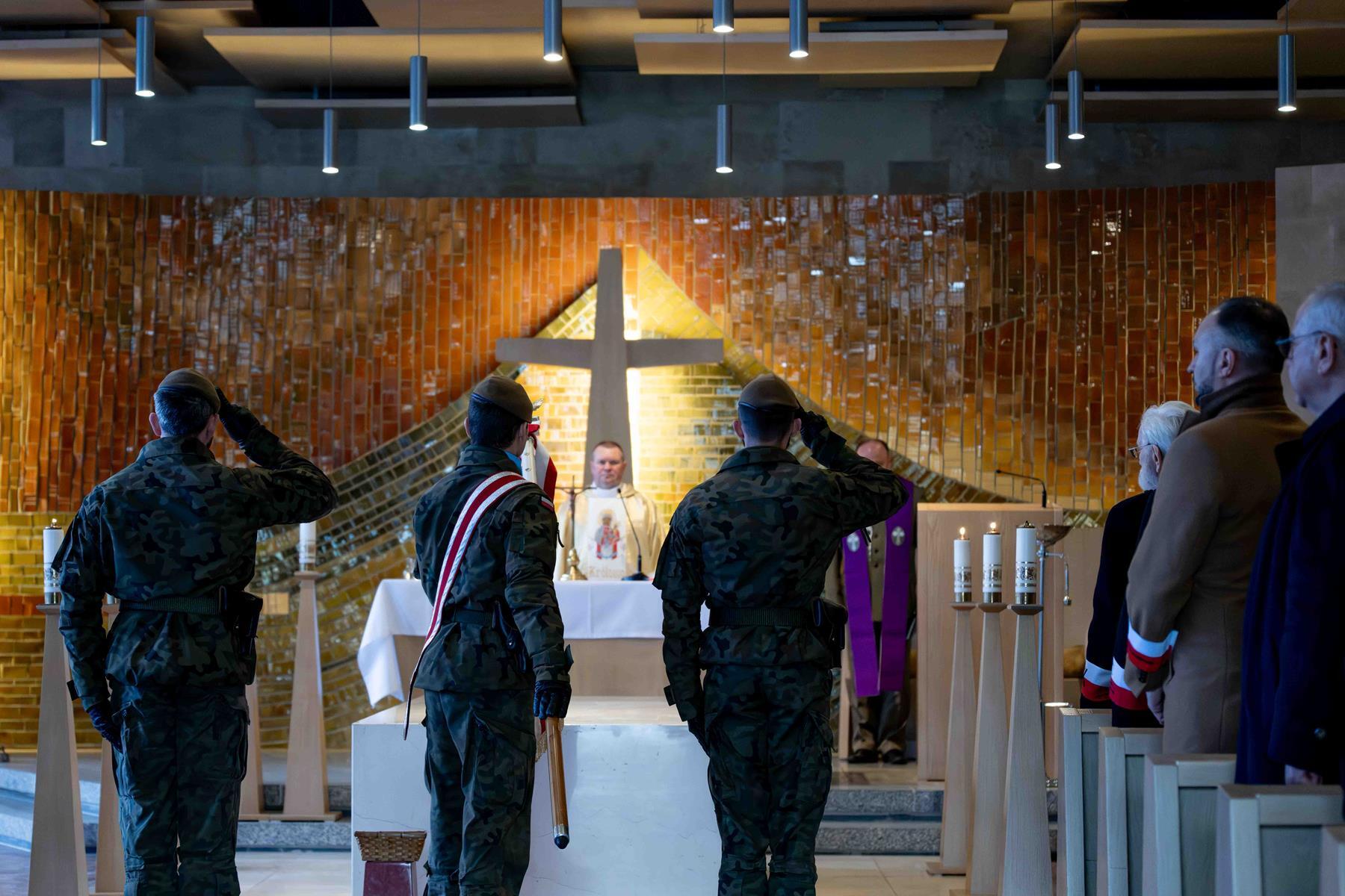 Narodowy Dzień Pamięci Żołnierzy Armii Krajowej na Cmentarzu Komunalnym w Katowicach