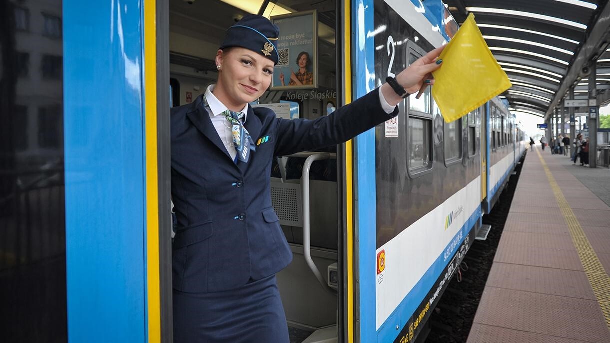 Nowe mundury pracowników Kolei Śląskich