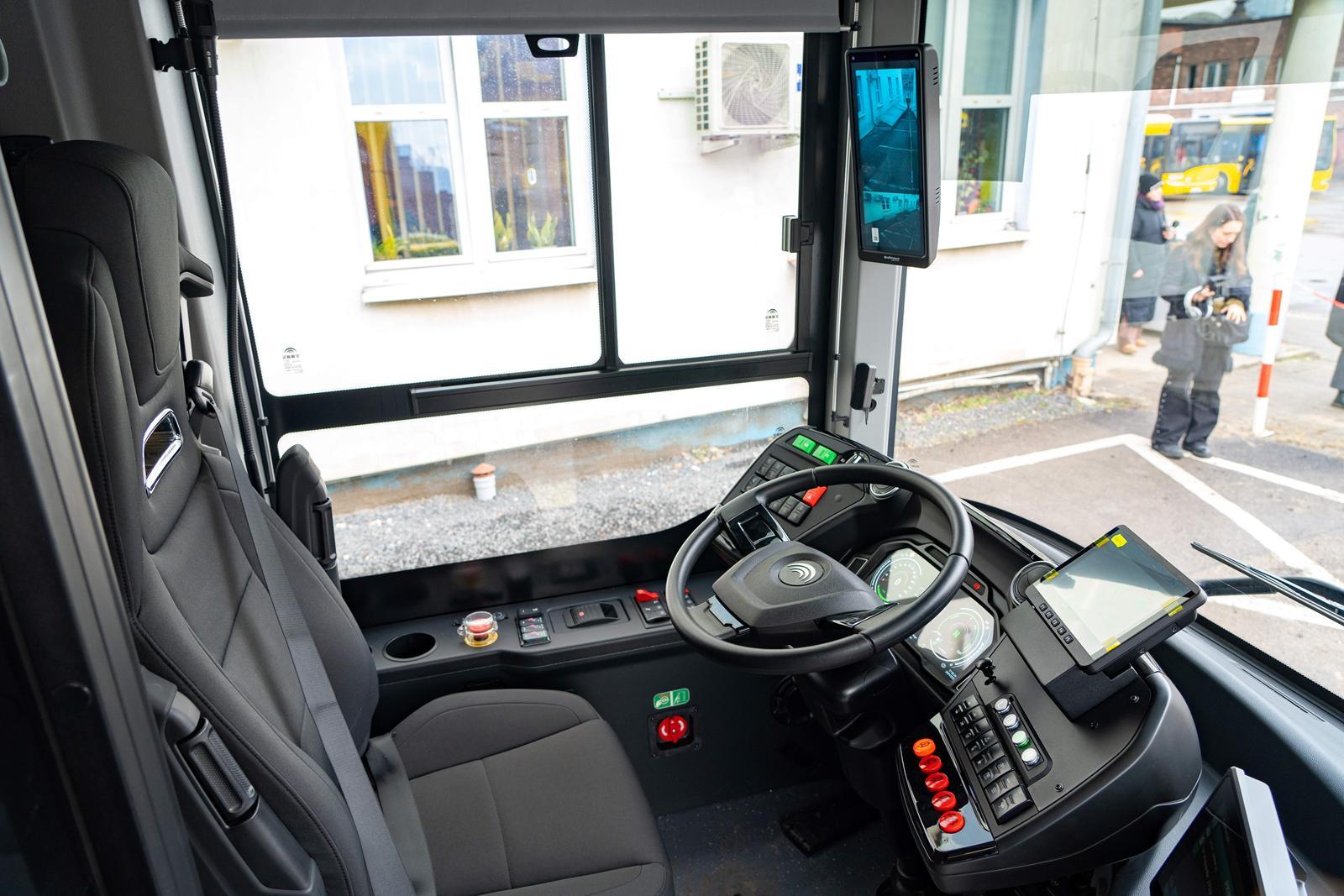 Nowe autobusy elektryczne Yutong Katowice 02