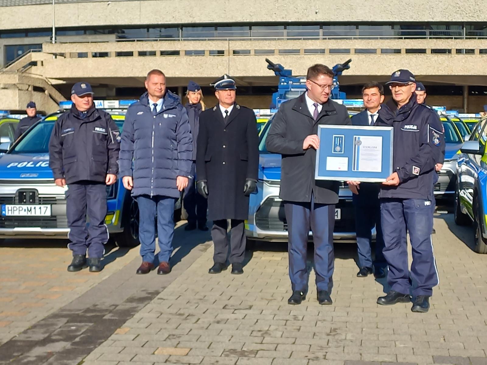 Nowe radiowozy slaska policja 19 Copy