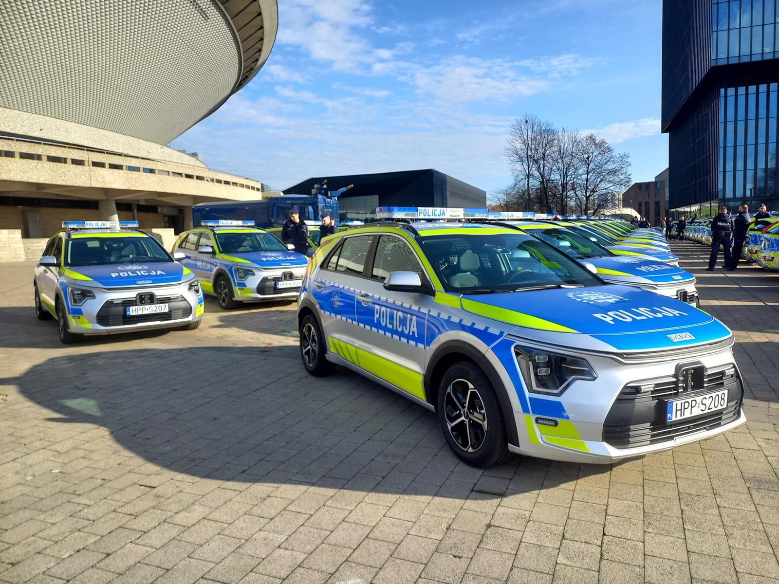 Nowe radiowozy slaska policja 4 Copy