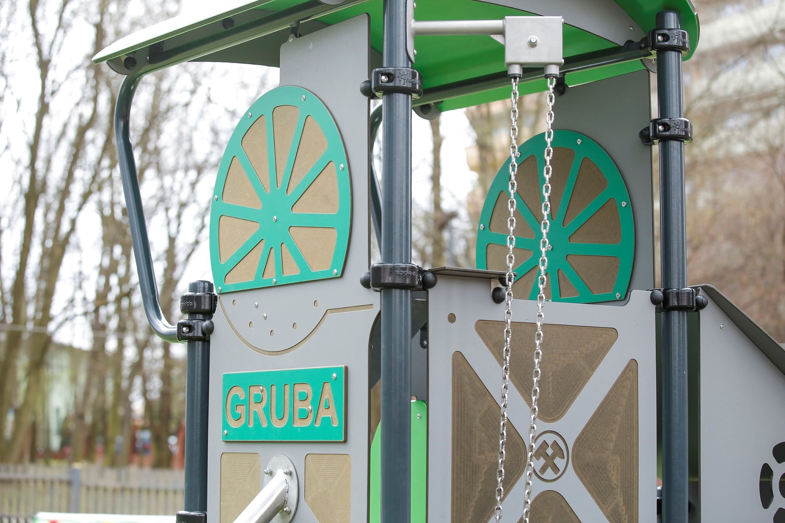 Nowy plac zabaw park Giszowiecki Katowice