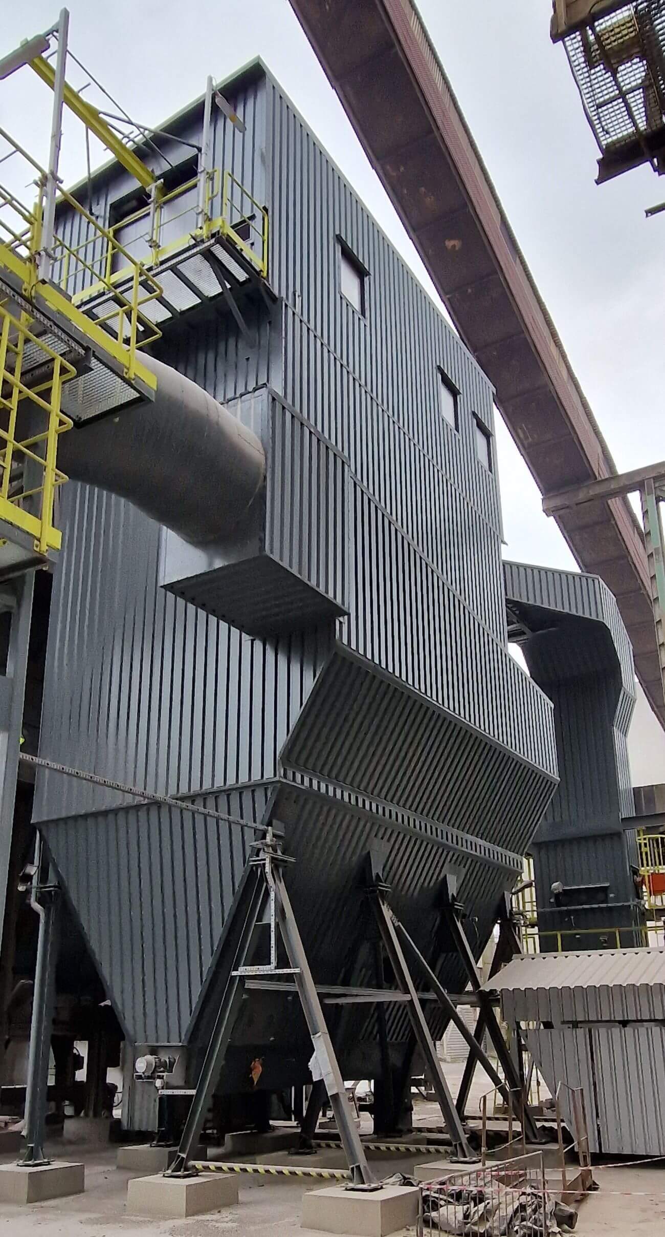 Nowy elektrofiltr wyremontowanego pieca Huta Katowice ArcelorMittal
