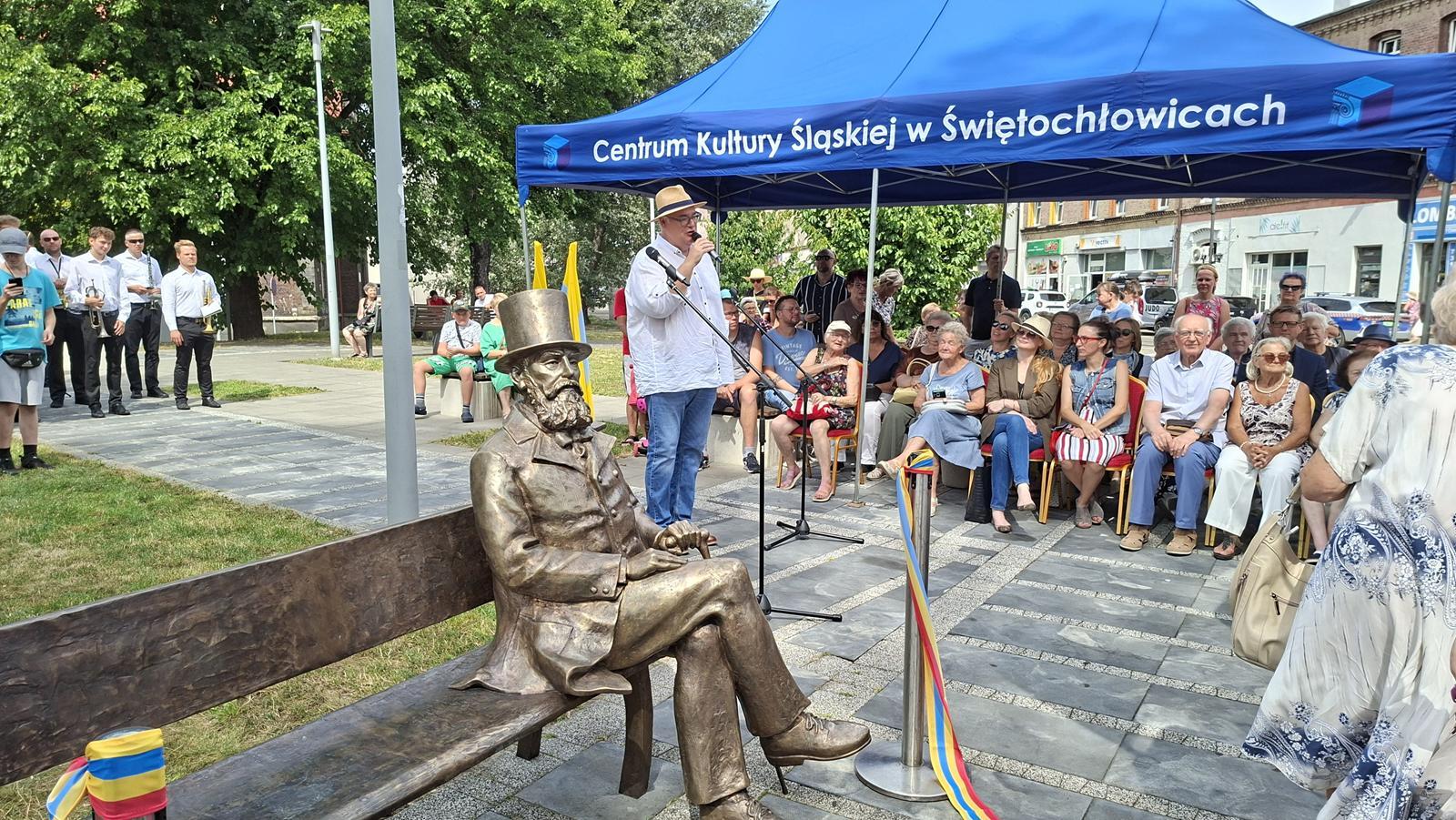 Odsloniecie laweczki ksiecia Guido Henckle von Donnersmarcka Swietochlowice 18