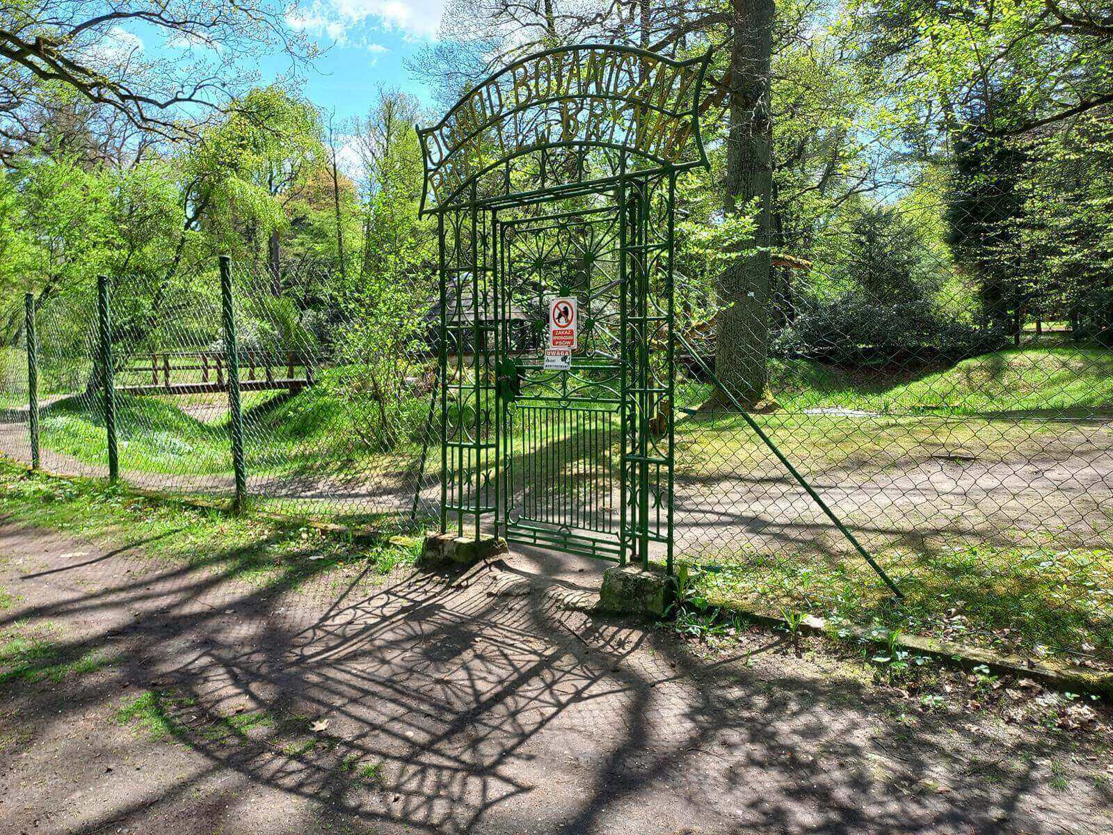 Ogród botaniczny przy Technikum Leśnym w Brynku