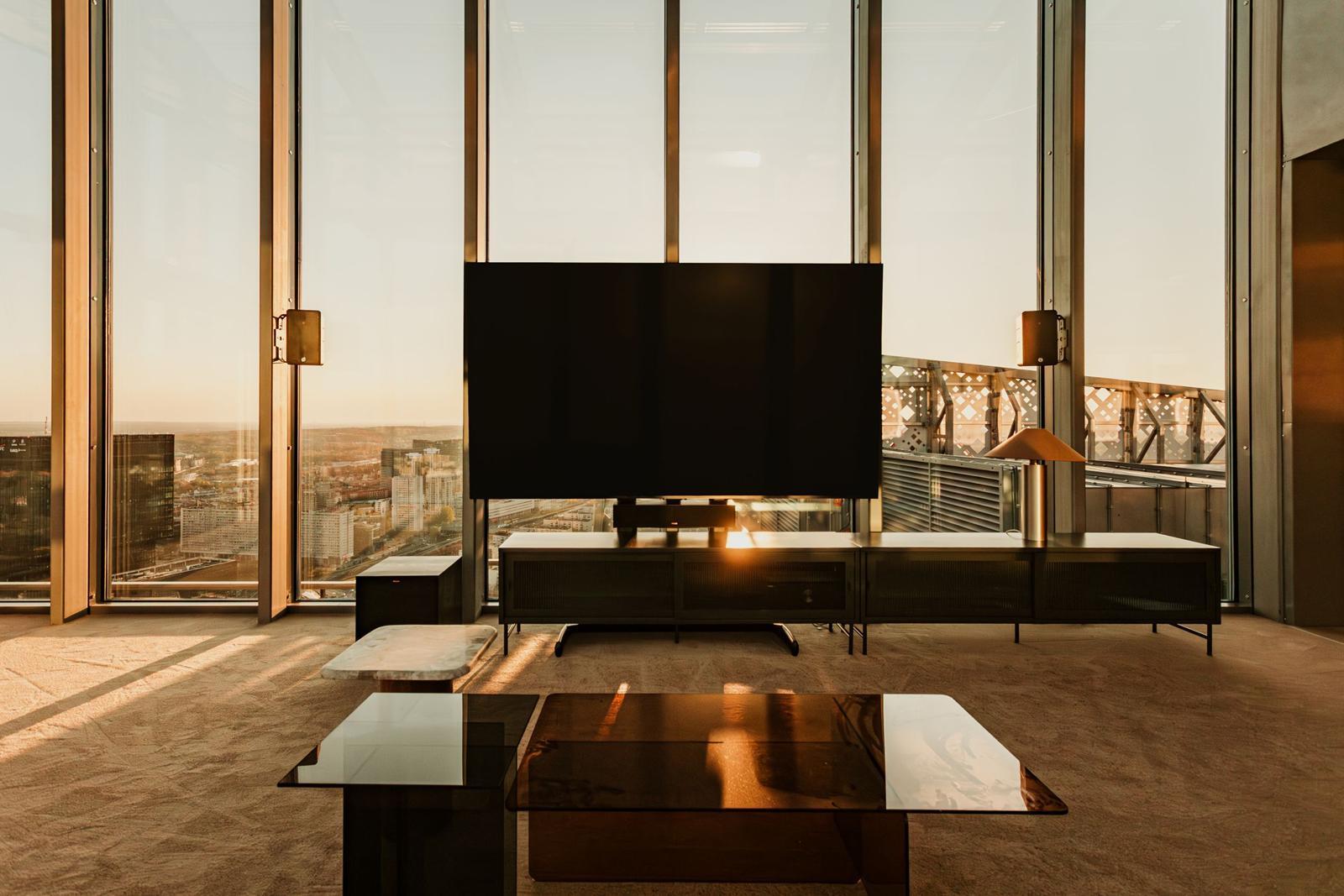 Olimpijska B Sky Bar mid 02 Copy